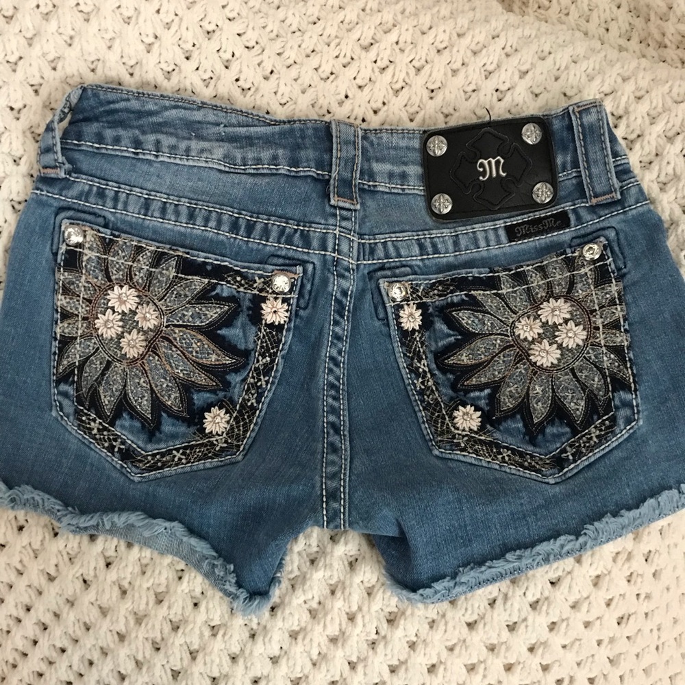 Miss Me Shorts